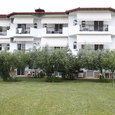 Badis Haus Apartment โตโรนี ภายนอก รูปภาพ